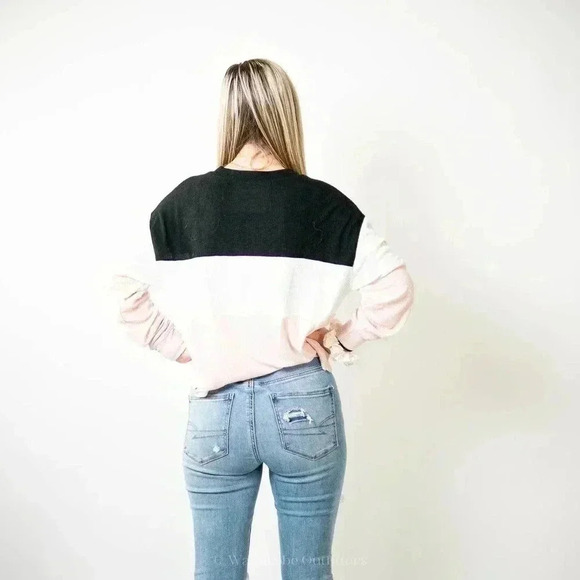 Hollister 3 Panel Waffle Knit Boyfriend Tee - Picture 2 of 6